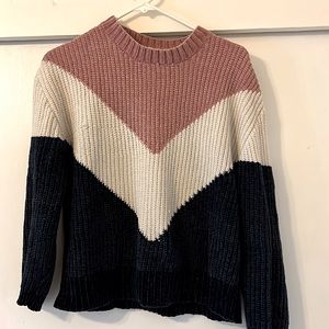 Tricolor knit sweater fits size small to medium